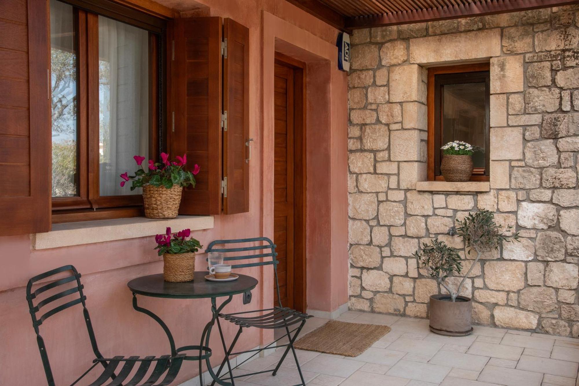 Pyrgos Ralli Estate Guesthouse Aegina Exterior foto